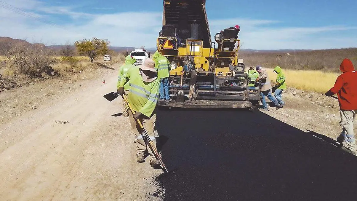 Mantenimiento-de-carretera-en-Zacatecas