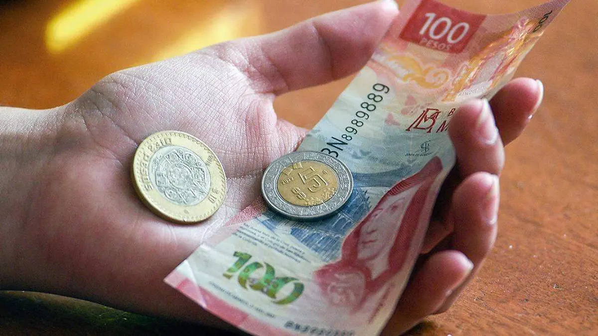 Billetes y monedas mexicanos