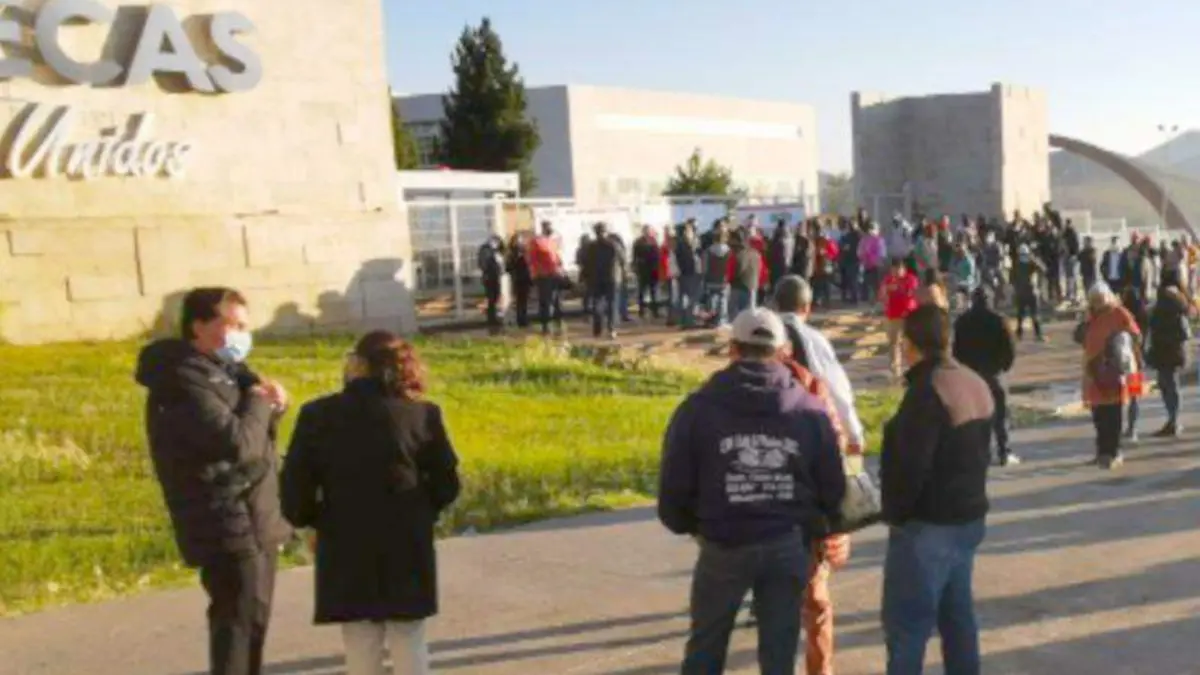 Sindicalizados tomaron ciudad administrativa exgiendo cumplimiento a acuerdos