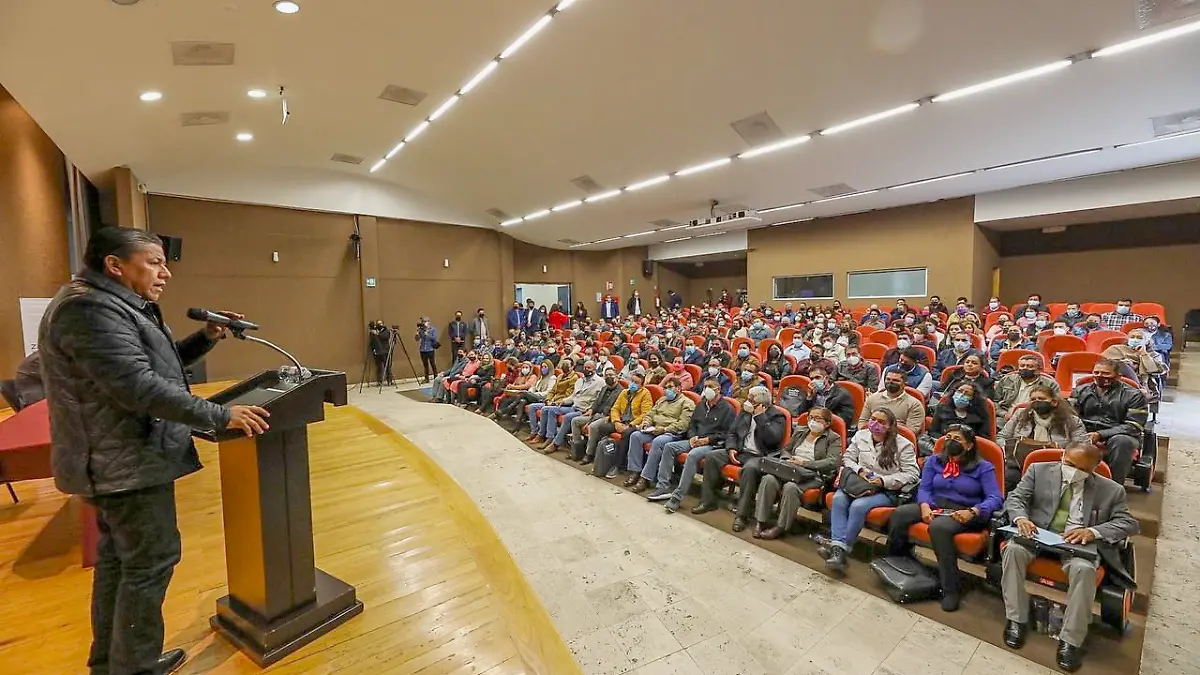 David Monreal, gobernador de Zacatecas se reunió con el magisterio