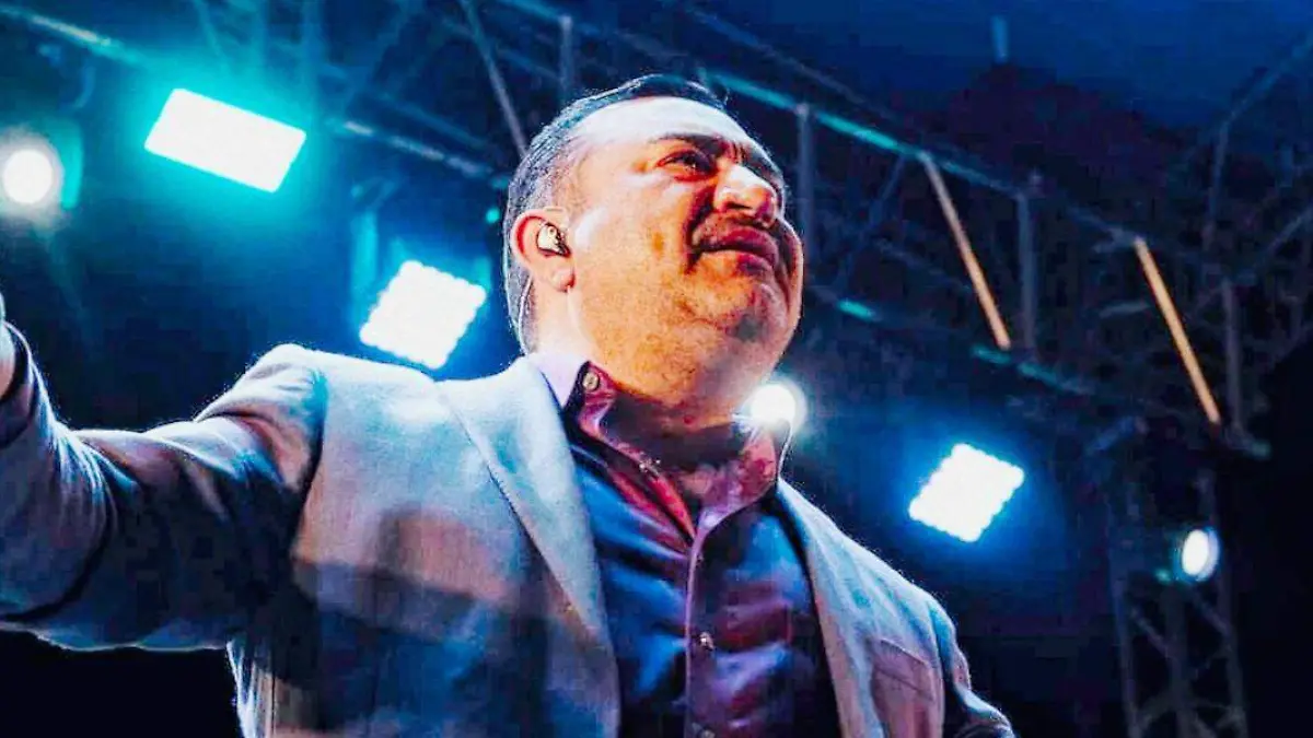 Tony meléndez vocalista conjunto primavera