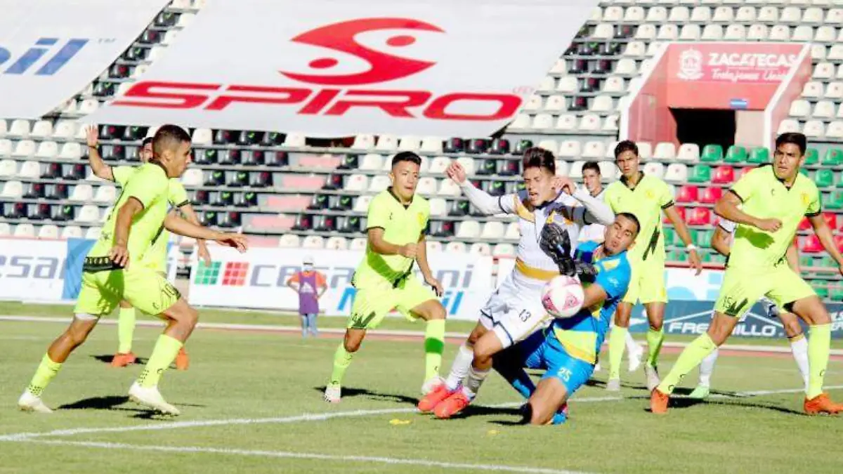 El equipo de futbol de la UAZ no pudo con su rival y perdió en casa