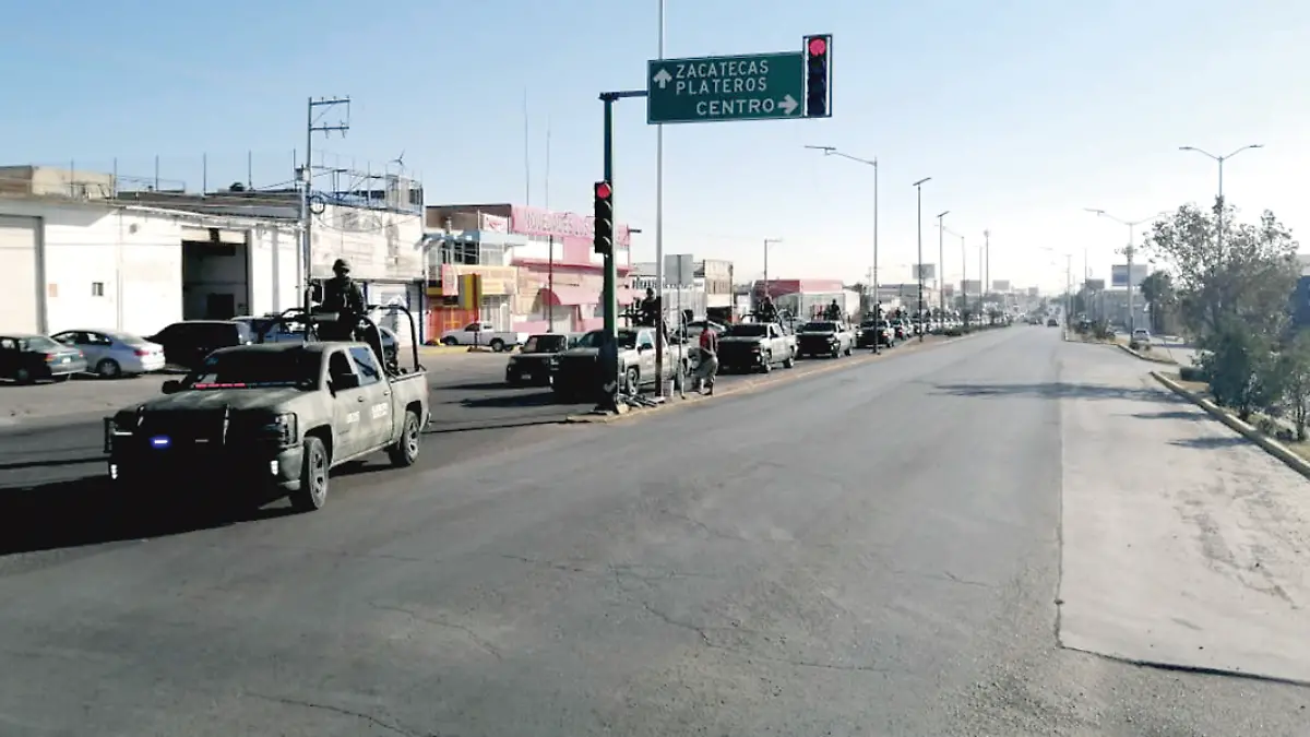 Arribo-de-convoy-militar-a-Fresnillo,-Zacatecas