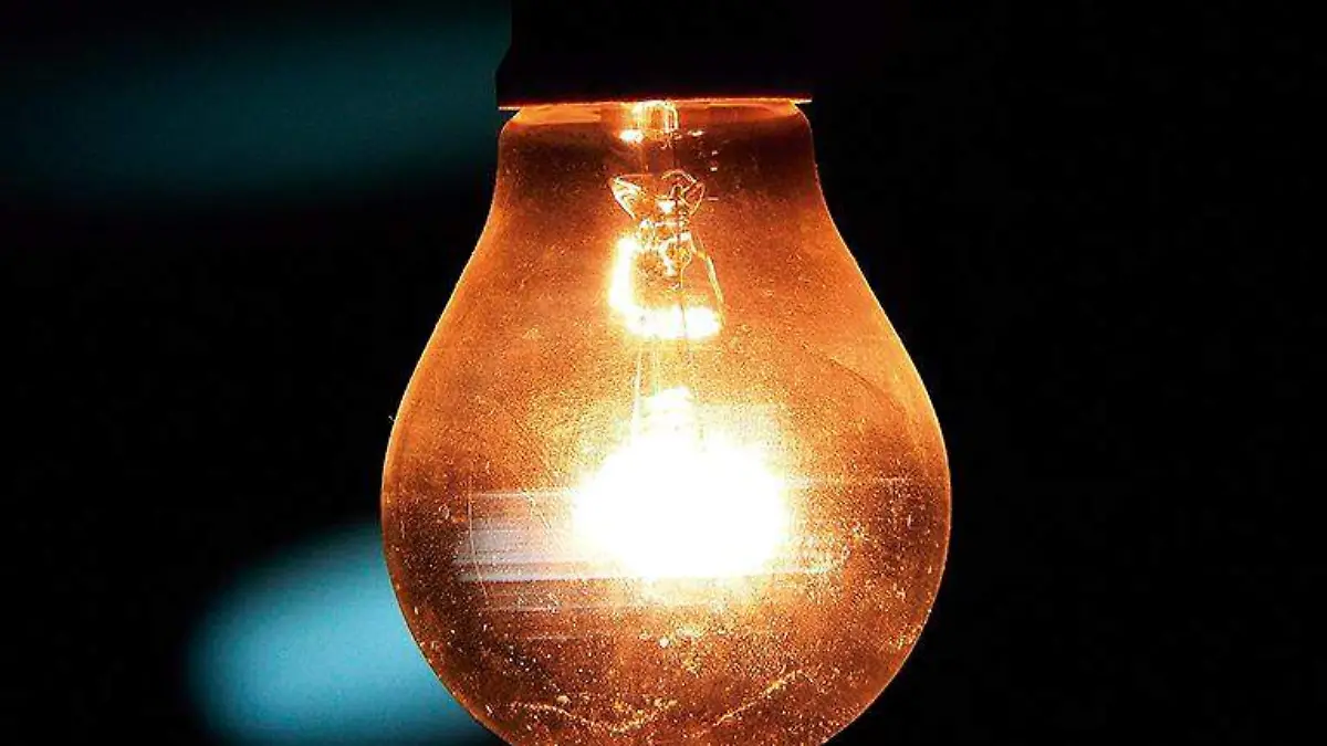 Bombilla de energía eléctrica