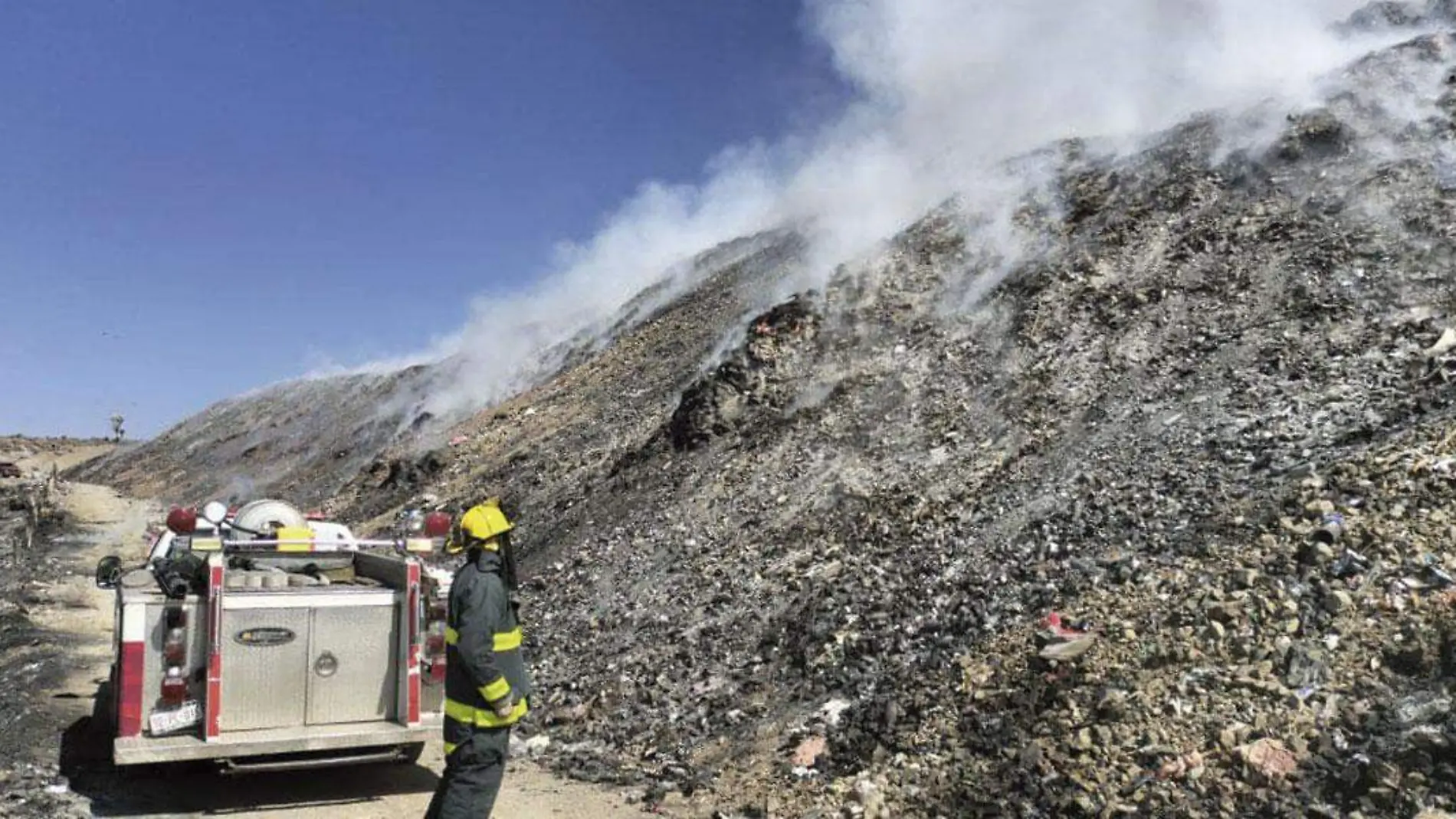 Se-reactiva-incendio-en-la-jioresa