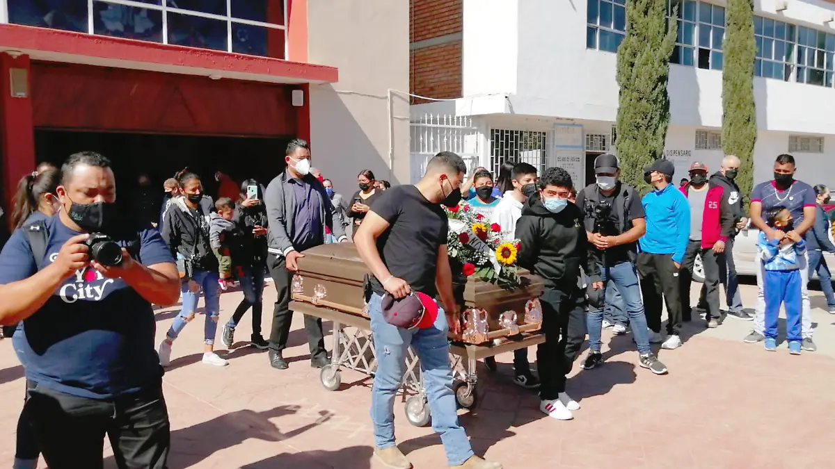 Cortejo fúnebre de periodista asesinado