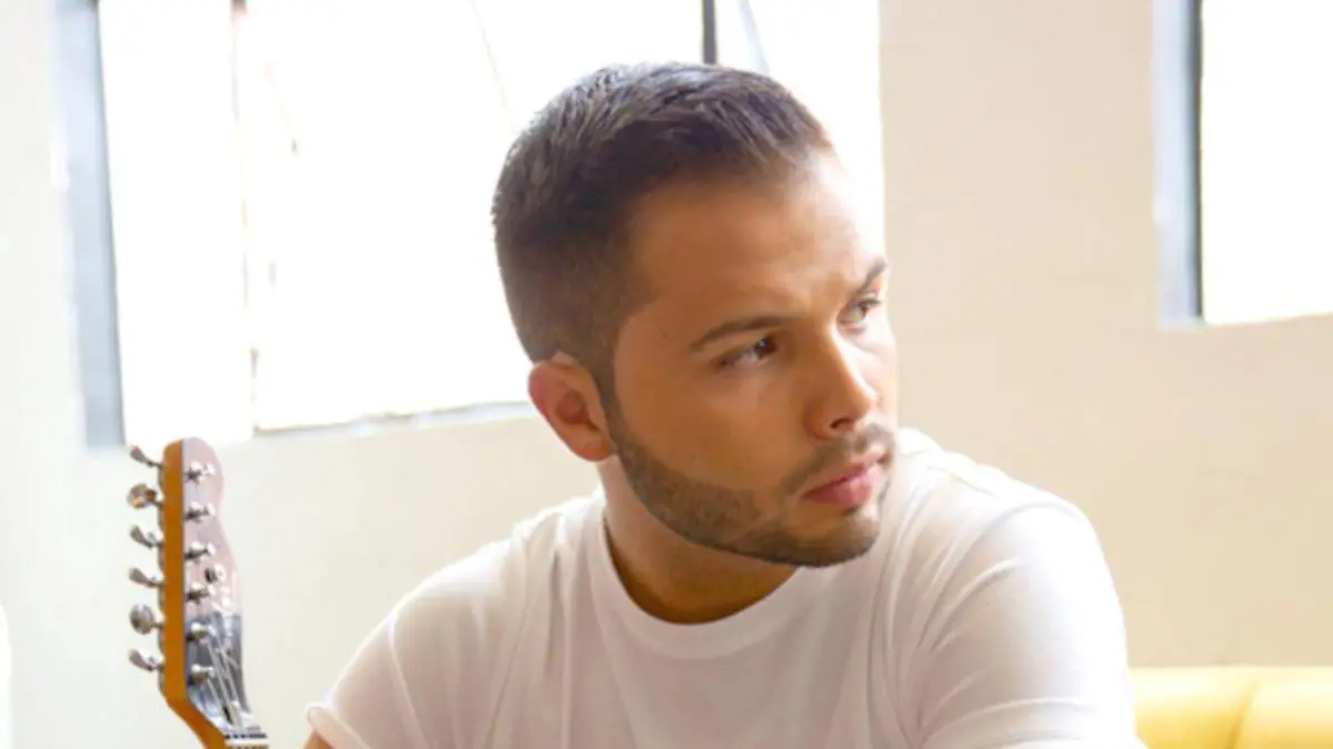 Leonardo Aguilar continúa cosechando éxitos