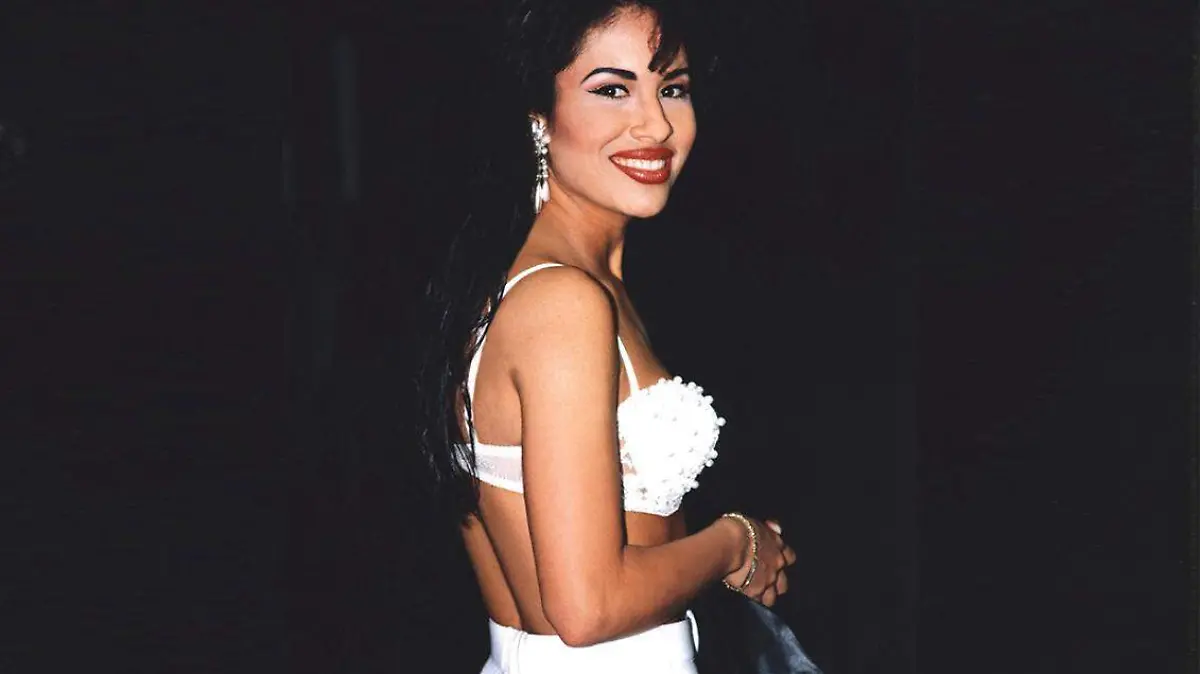 selenaquintanilla111