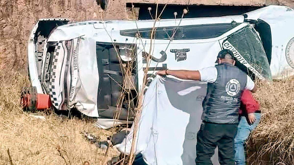 Mueren dos elementos de la Guardia Nacional en accidente carretero - El Sol  de Zacatecas | Noticias Locales, Policiacas, sobre México, Zacatecas y el  Mundo