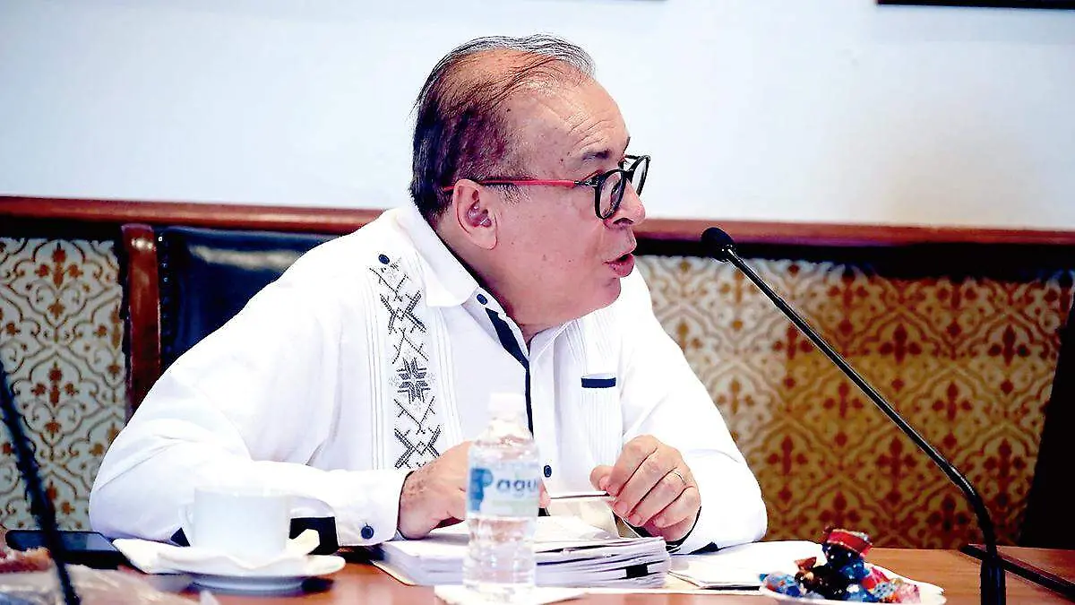 Magistrado Arturo Nahle García