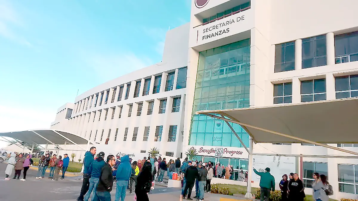 Toma de la Secretaría de Finanzas