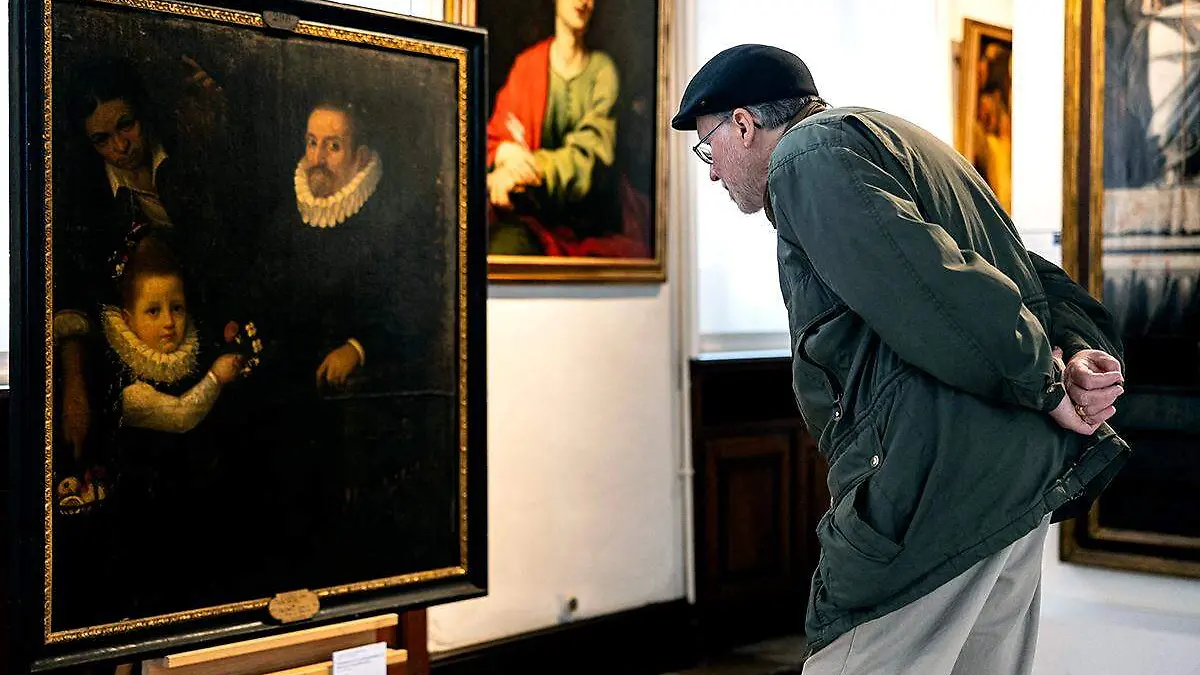 Hallazgo de pintura en París