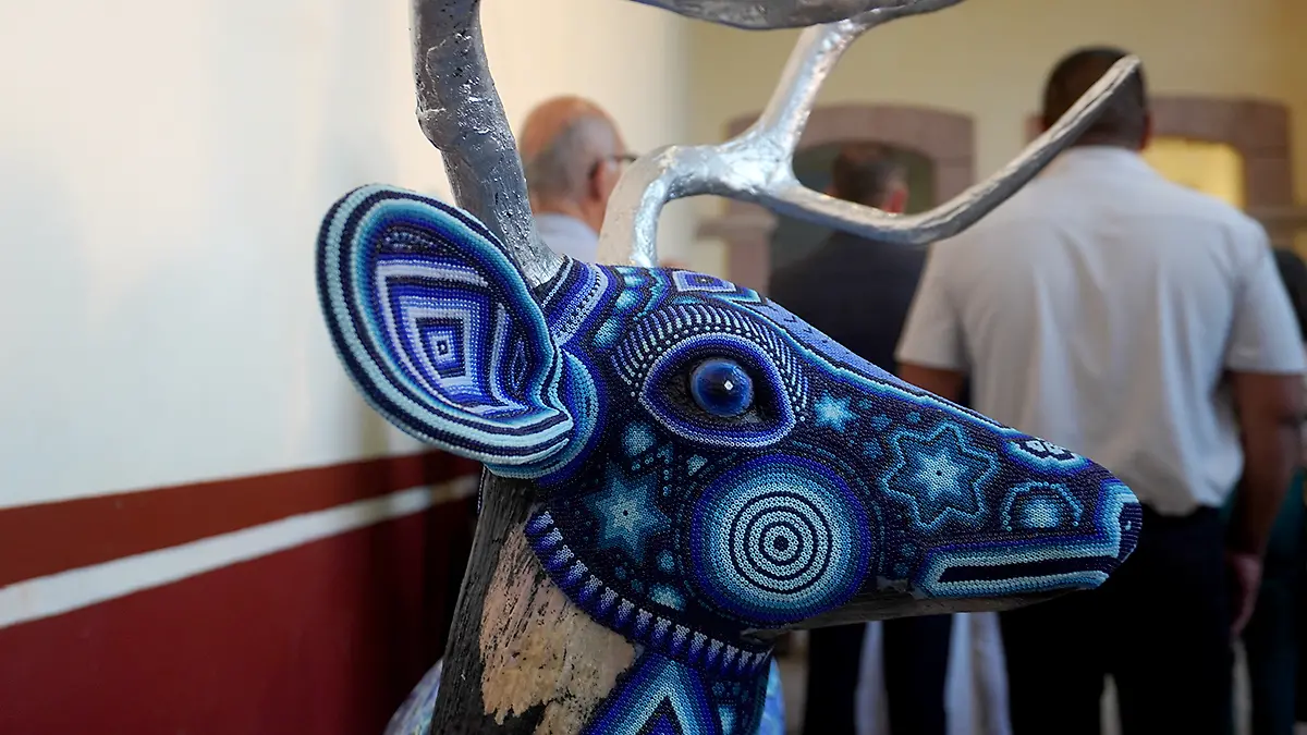 Exposición-de-arte-wixárika