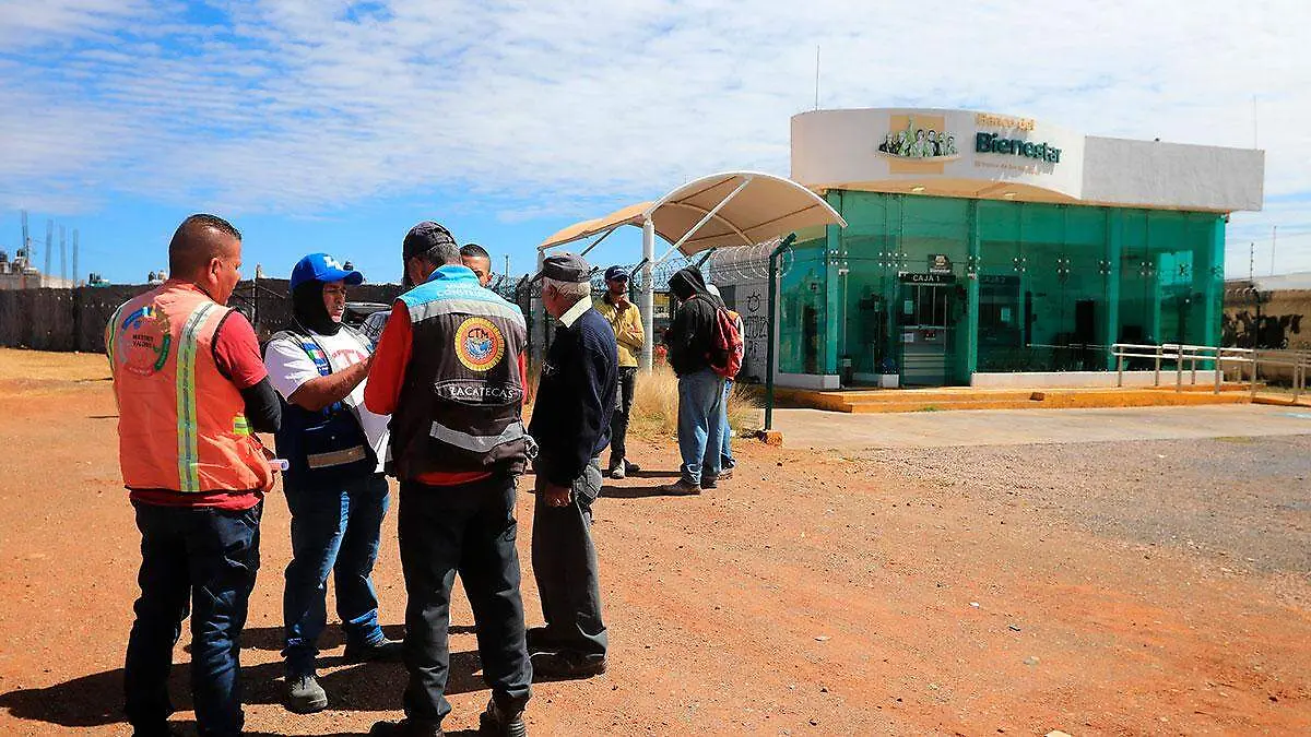 Protesta de trabajadores cetemistas