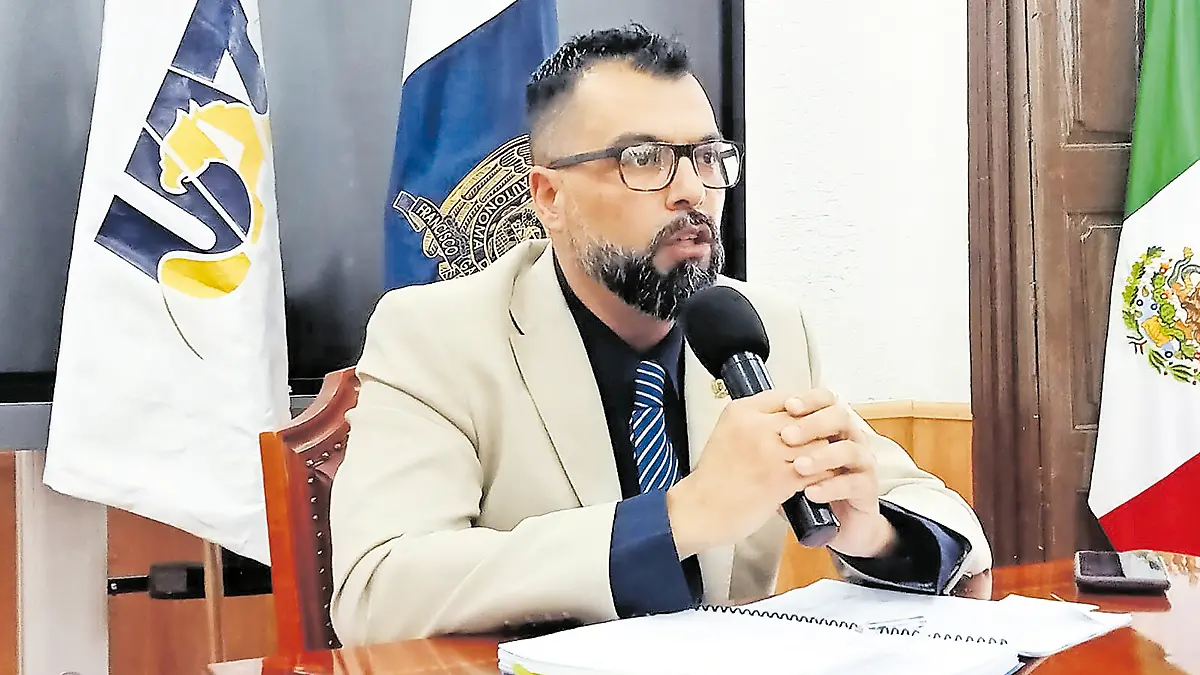 Armando-Flores