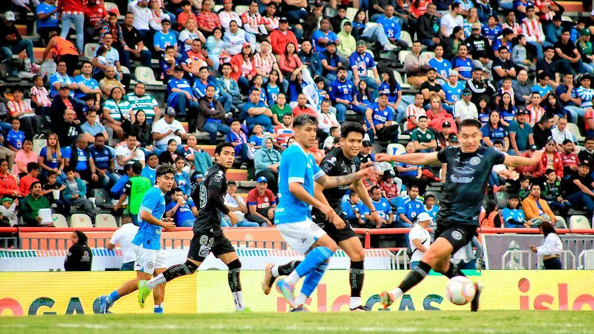 Cruz Azul vs Mineros en el Carlos Vega Villalba