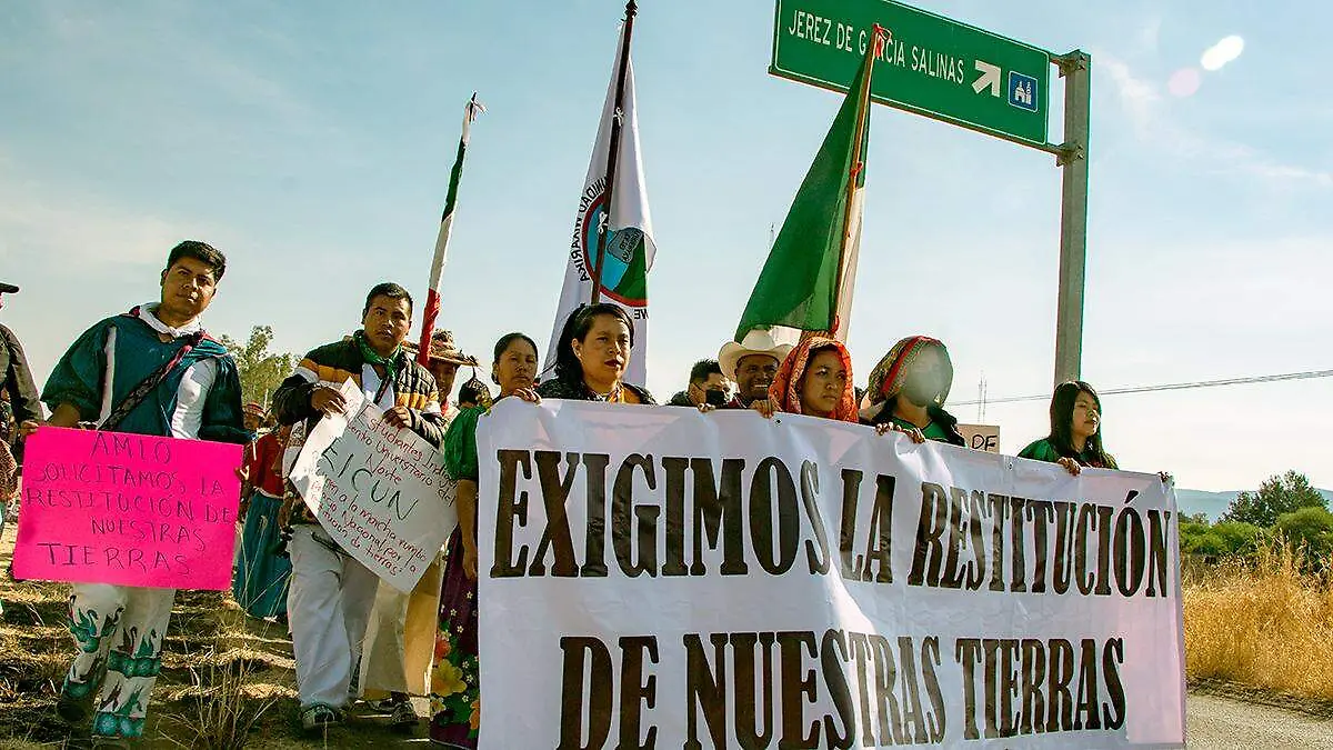 Caravana wixárika en Zacatecas