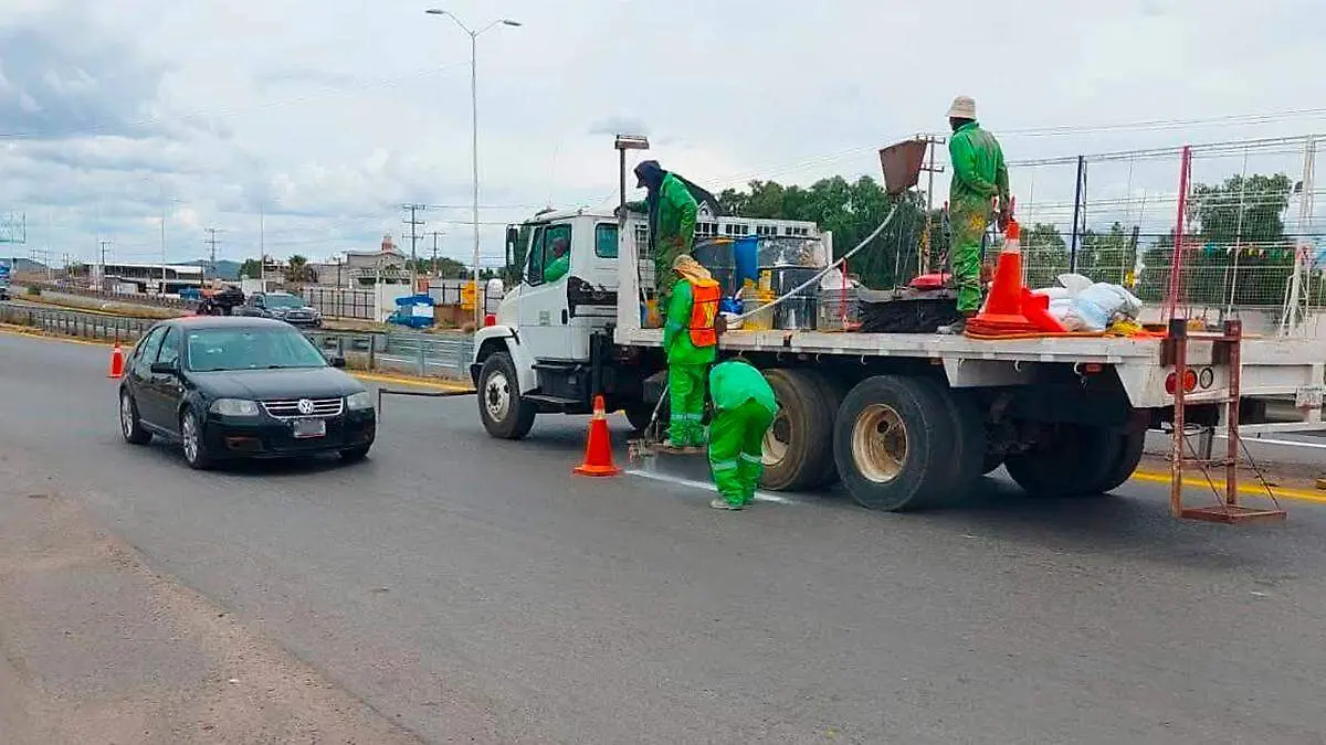 Trabajos de mantenimiento en el bulevar metropolitano