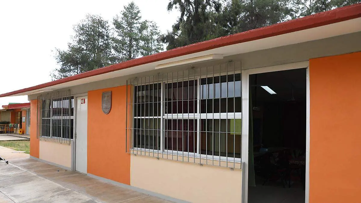 Escuela reparada