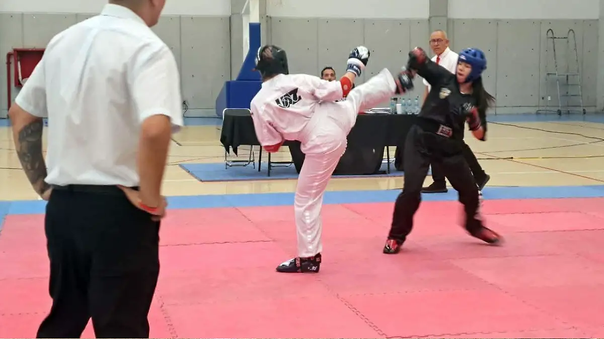 Competencia de Kickboxing en juegos ANUIES 2025
