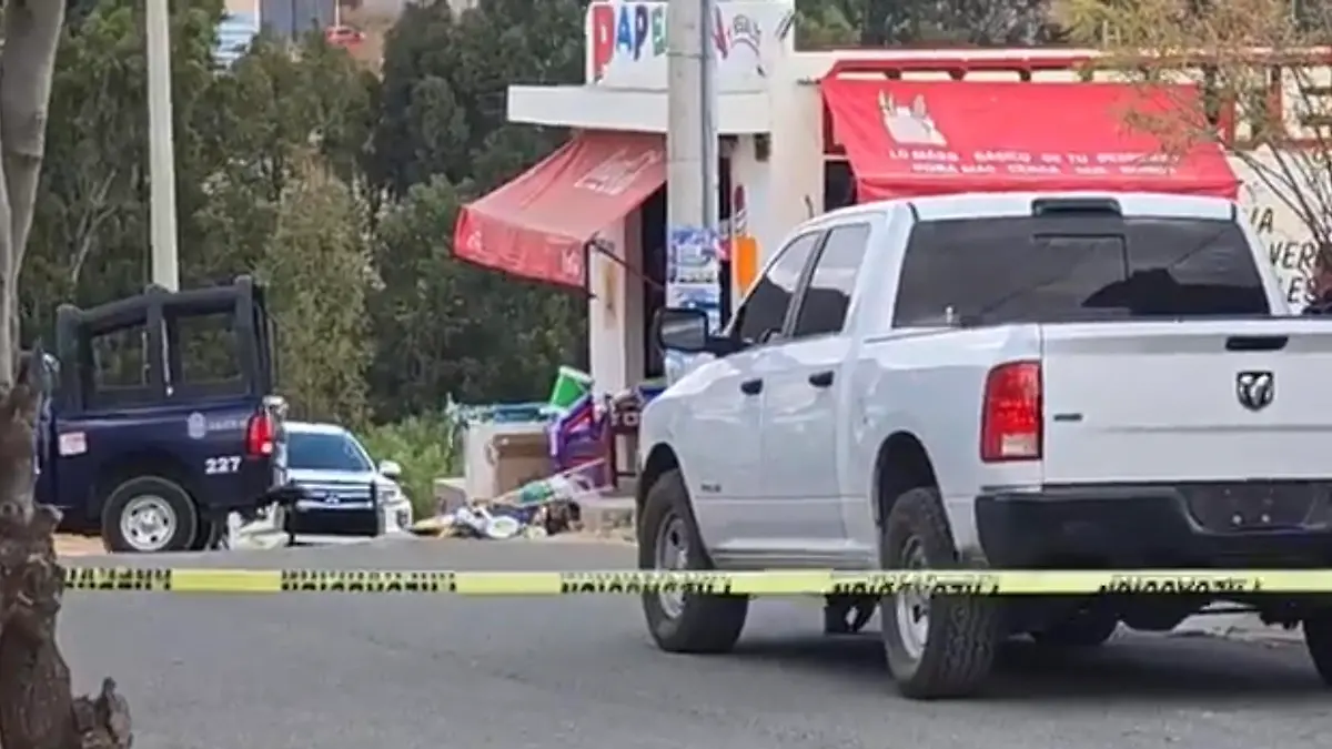 Zona de intervención tras asalto de papelería en Colinas del Padre, Zacatecas