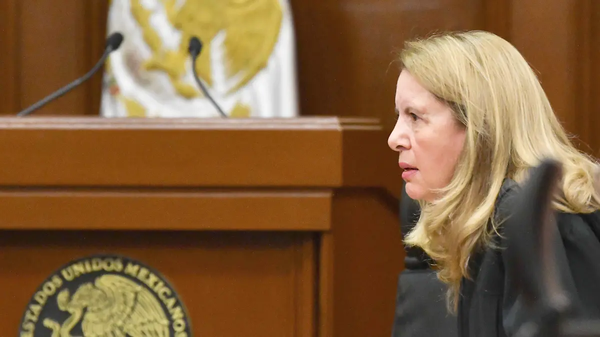 Ministra Loretta Ortiz