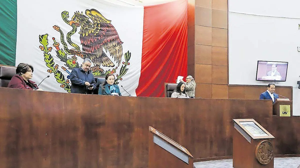 Sesión en la Cámara de diputados de Zacatecas