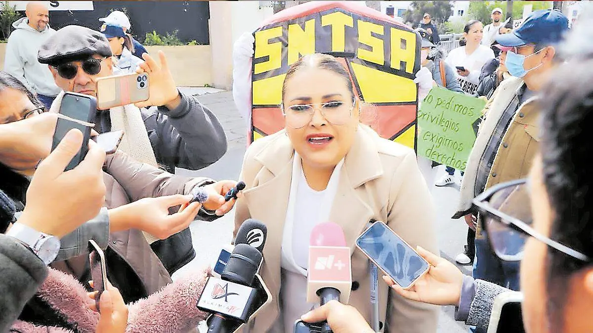 Norma Castorena, secretaria general de la sección 39 del SNTSA