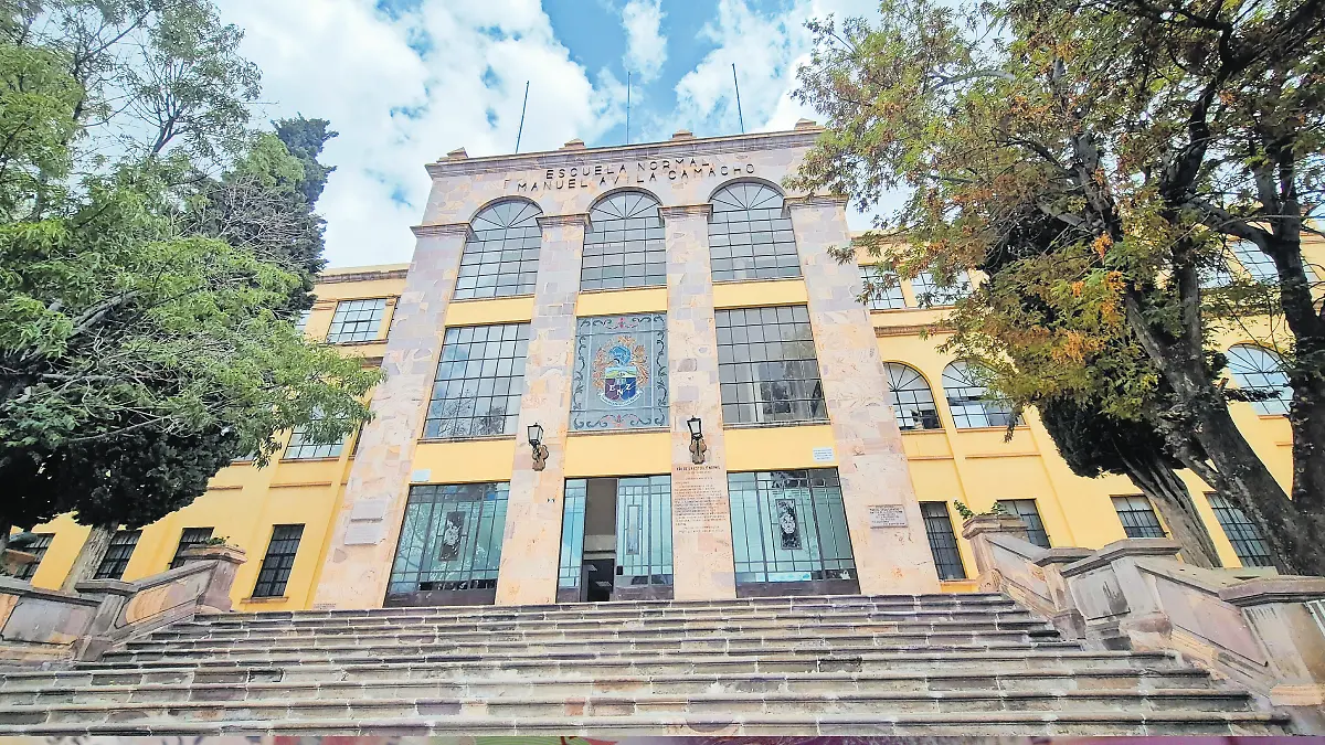 Edificio de la Escuela Normal Manuel Ávila Camacho
