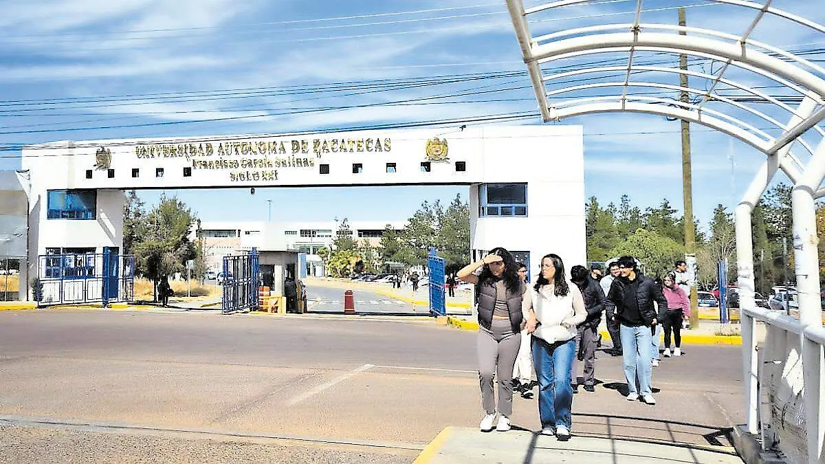 Población estudiantil en el Campus Siglo XXI de la UAZ