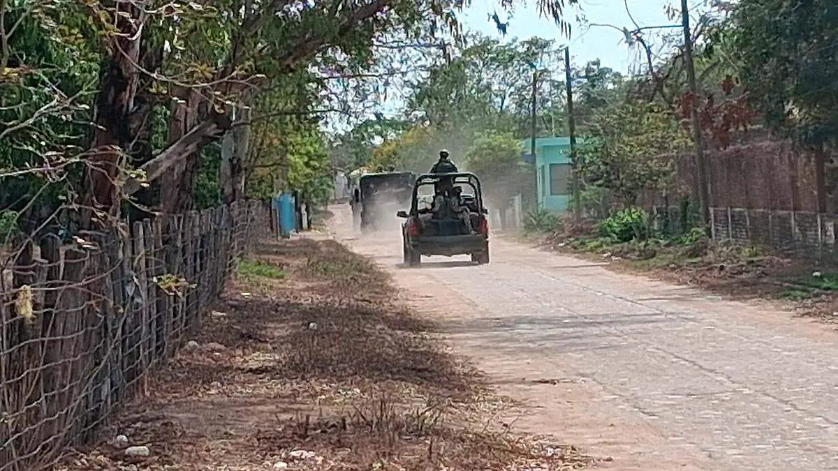 Operativo en comunidad El Verde, en el municipio de La Concordia, Sinaloa