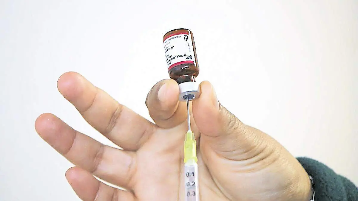 Preparación de vacuna contra el sarampión