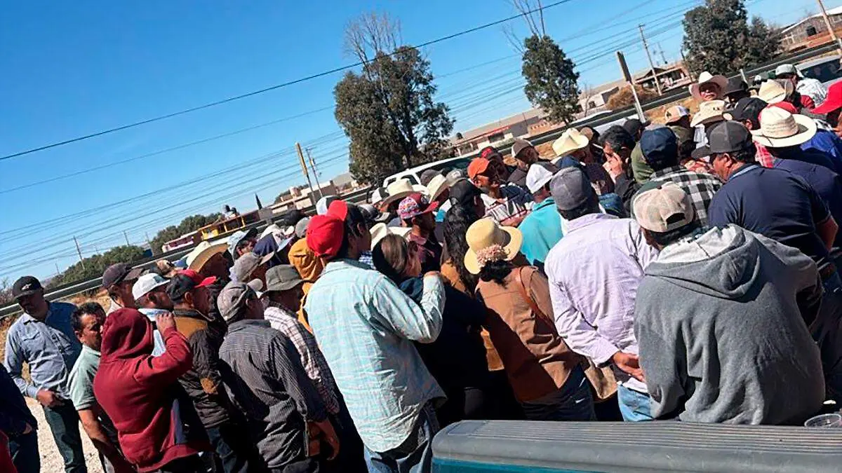 Protesta productores de frijol