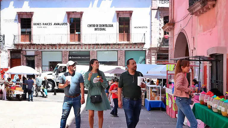 Turistas en Semana Santa