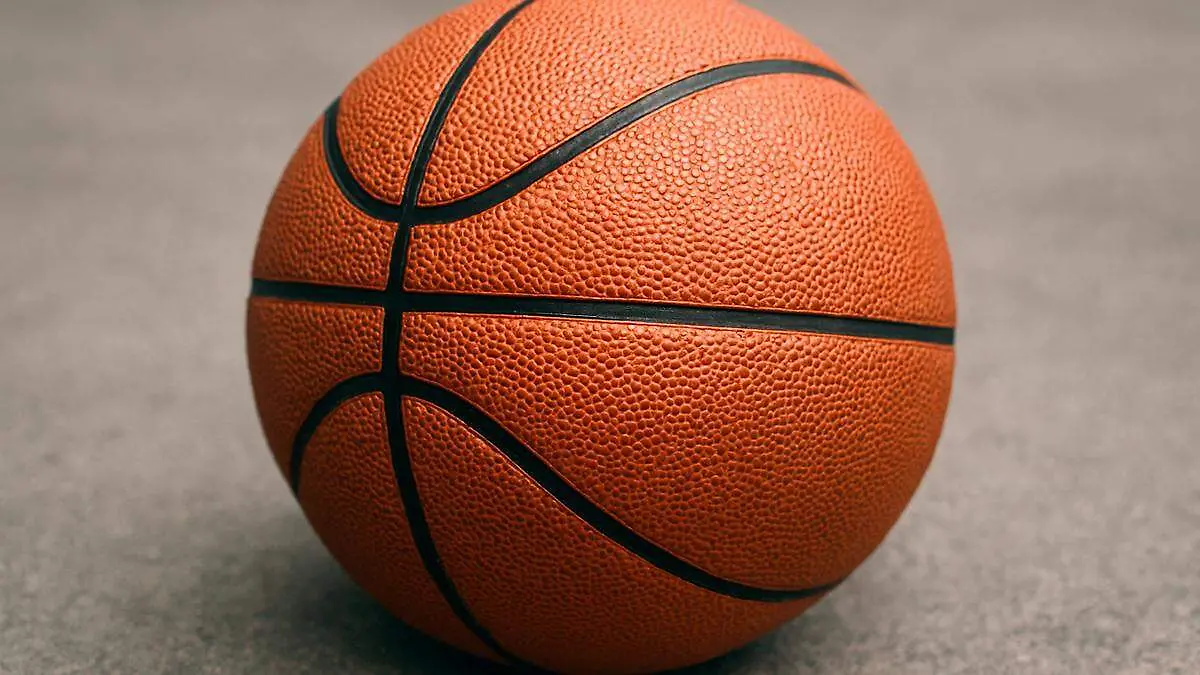 Balón de basquetbol