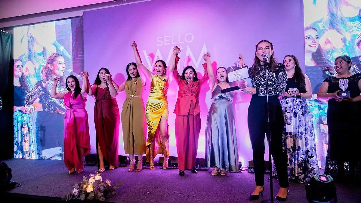 Mujeres Orla Camino Rojo