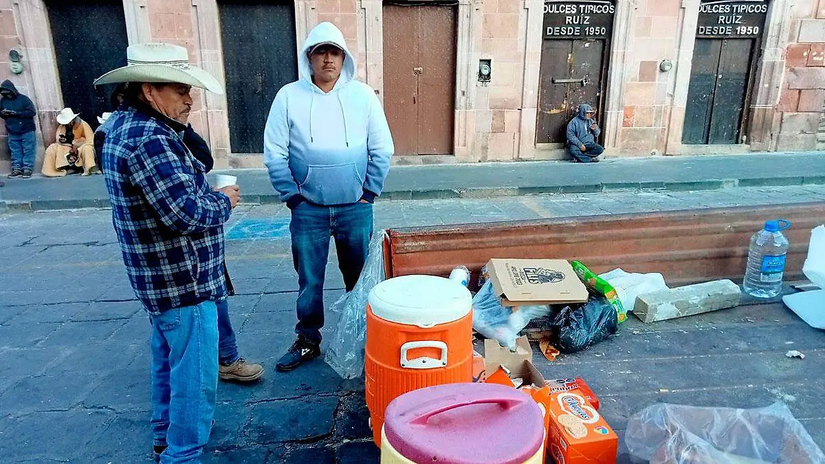 Protesta-de-productores-de-frijol-en-Plaza-de-Armas-de-Zacatecas
