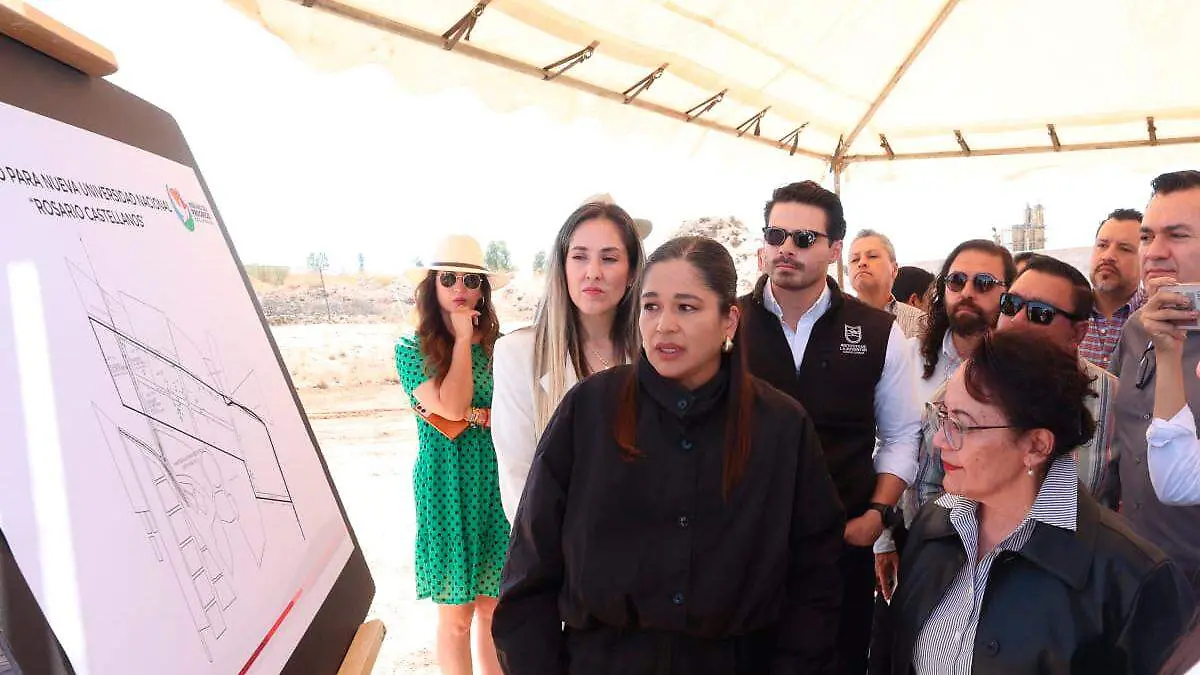Supervisión del terreno de la universidad Rosario Castellanos en Zacatecas