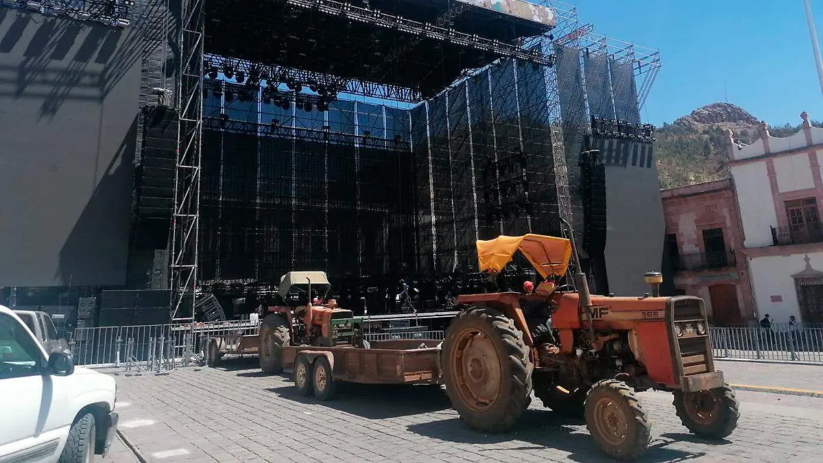 Protesta de productores en la Plaza de Armas