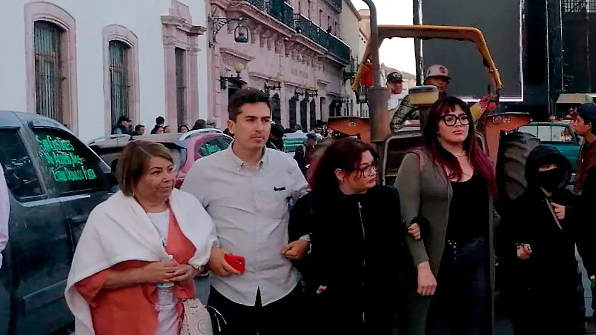 Protesta en Plaza de Armas