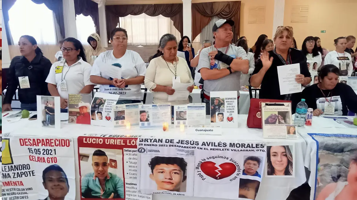 Reunión nacional de familiares de desaparecidos