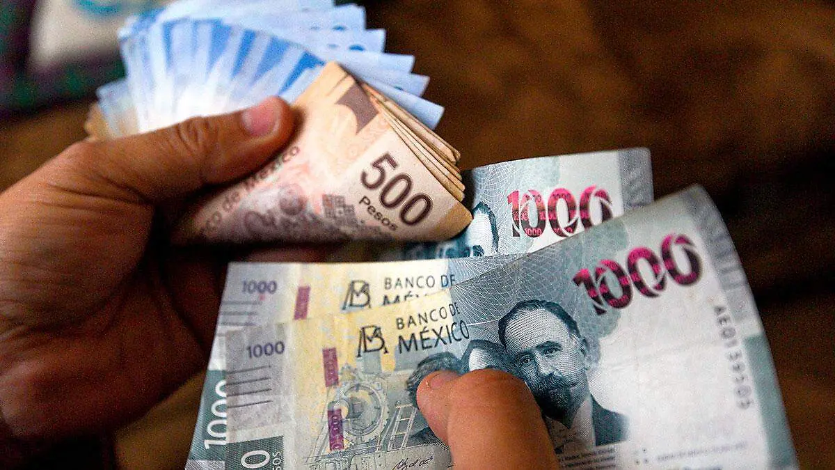 Billetes-y-monedas-mexicanos