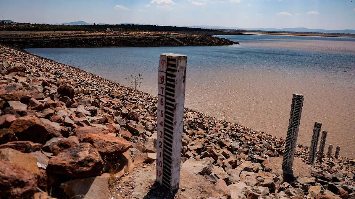 Presa en sequía