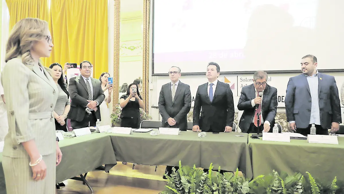 Mirna Caldera, toma protesta como titular de la Secretaría Anticorrupción