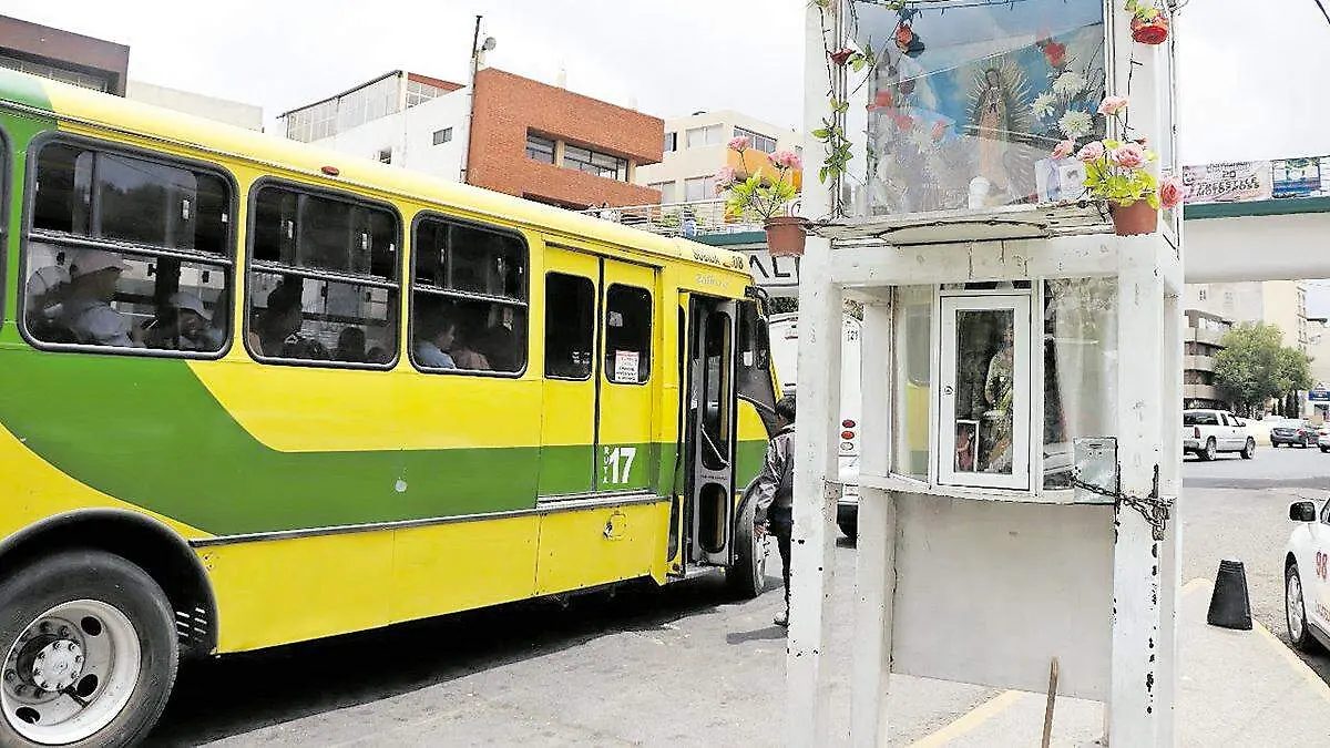 Autobús de pasajeros de ruta en Zacatecas