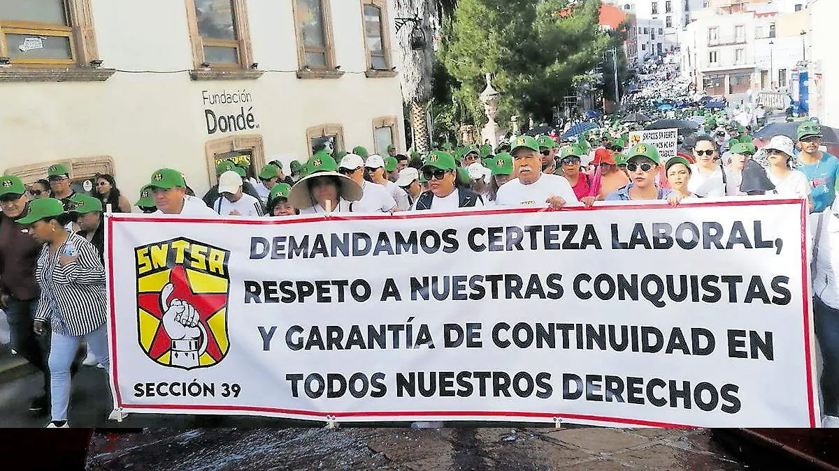 Trabajadores sindicalizados de la Secretaría de Salud