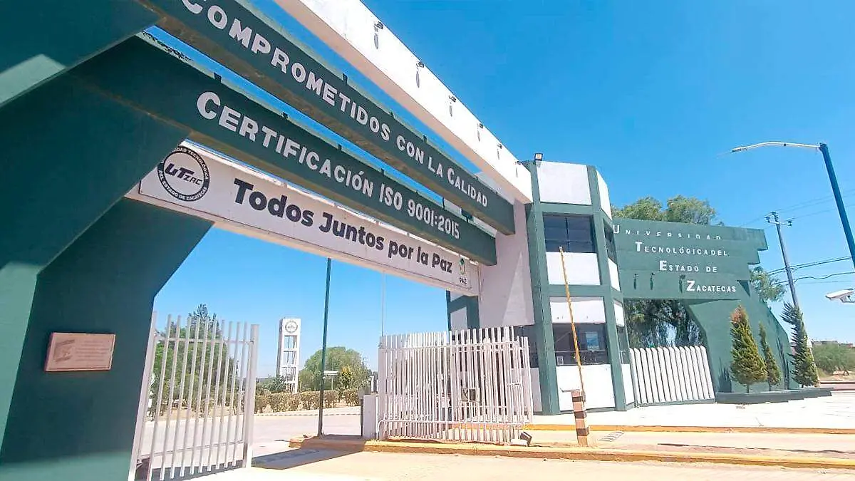 Edificio UTZAC