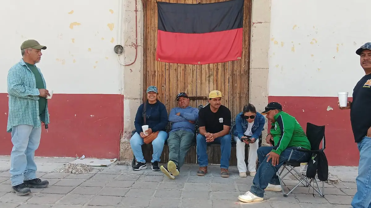Protesta de trabajadores Ayuntamiento de Villa González Ortega