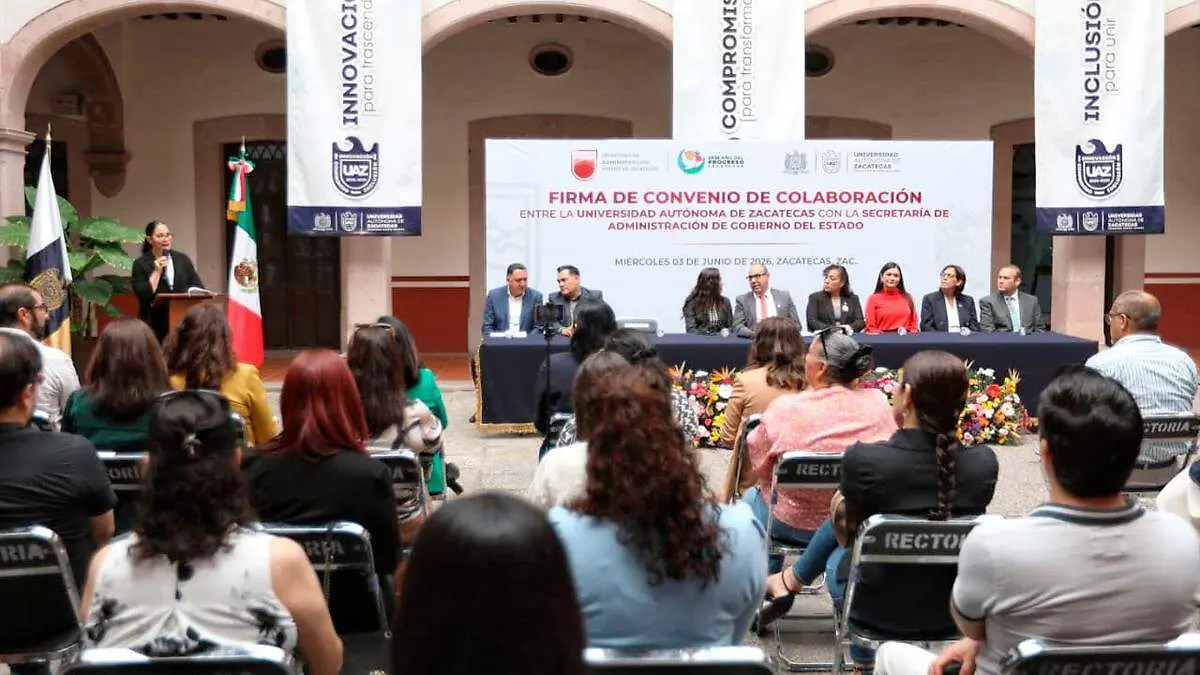 Firma de convenio UAZ