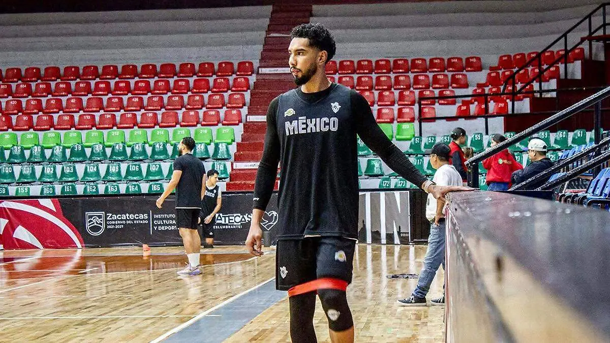 Integrante de la Selección Mexicana de Basquetbol